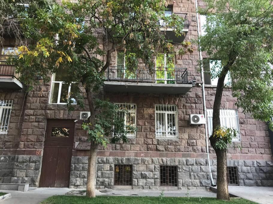 Spacious 2 Bedrooms In The Center Of Jerevan Exteriér fotografie